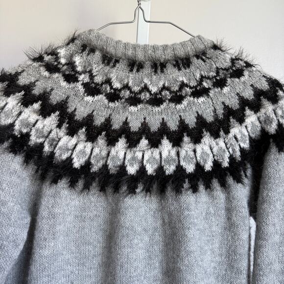 Free Assembly sz XS Gray Knit Sweater Cardigan - Picture 3 of 8